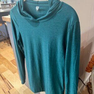 Beyond Yoga Featherweight Hooded Pullover Size XS